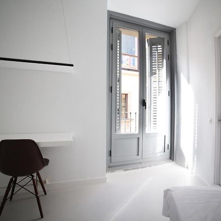 Residencia Wunderhouse Hostel Madrid Exterior photo